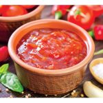 Sos cili merupakan produk utama cili segar. Bagaimana produk ini dihasilkan di Malaysia?