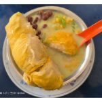 Hidangan cendol durian menjadi pilihan hangat di medan selera